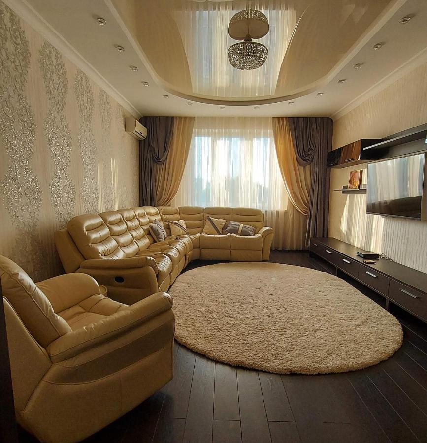 Просторі Апартаменти Kiev Exterior foto