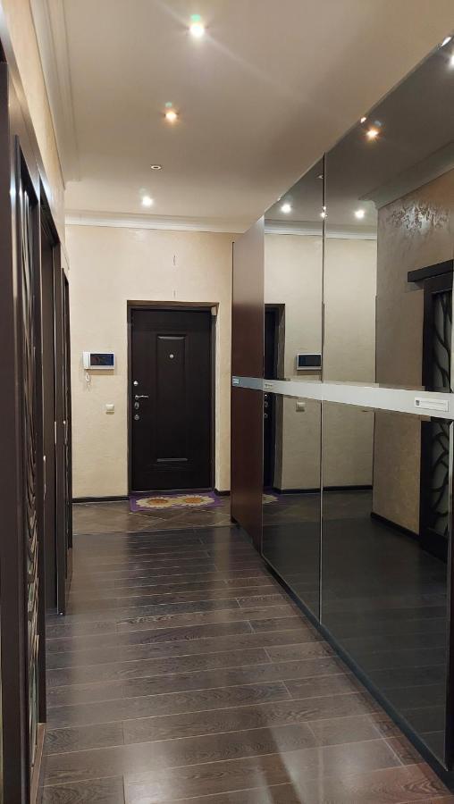 Просторі Апартаменти Kiev Exterior foto